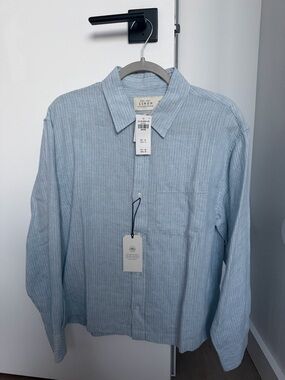 Abercrombie & Fitch Light Blue Striped Linen Button-Down Shirt